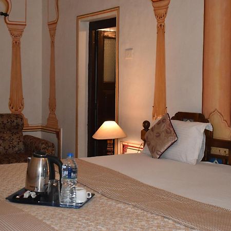 Hotel Nawal Sagar Palace - Bundi Būndi Quarto foto